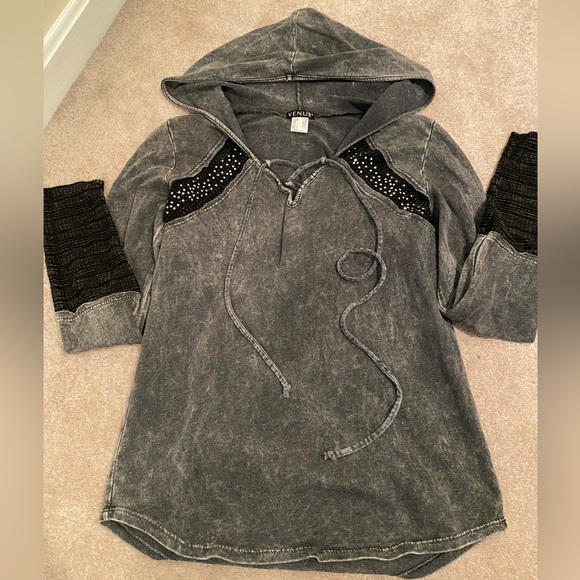 Venus hoodie - Picture 1 of 4